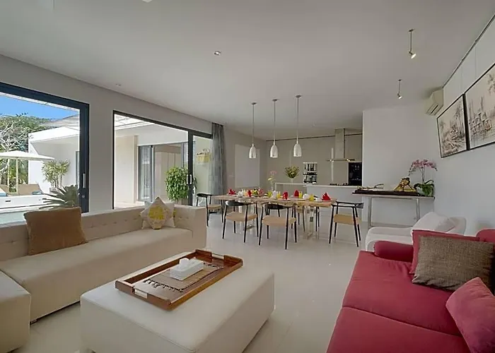 ホテル Paradise 3 Bedroom Private White At Canggu Y045 Pererenan