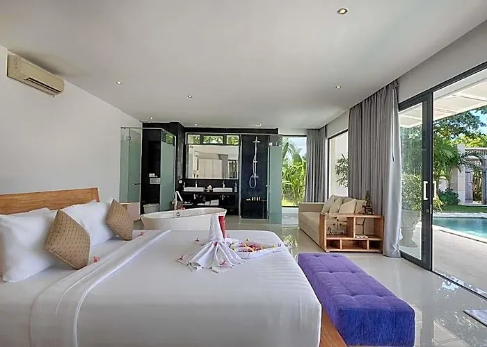 Paradise 3 Bedroom Private White At Canggu Y045 ホテル