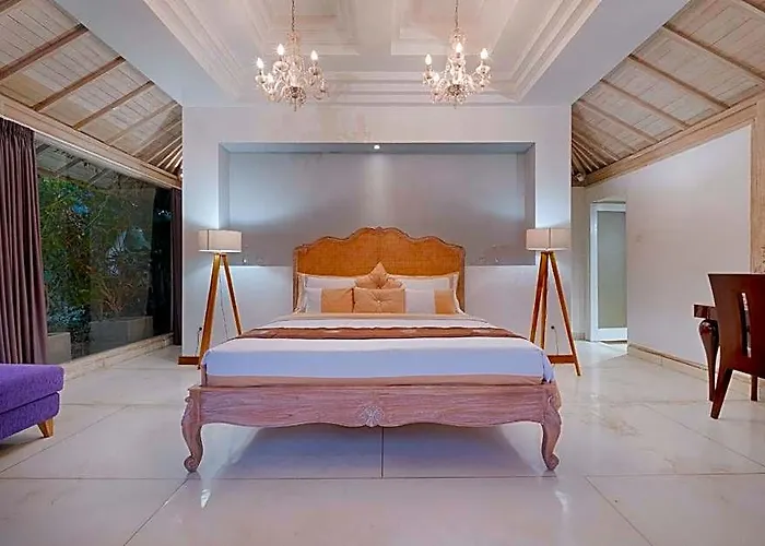 Paradise 3 Bedroom Private White At Canggu Y045 Pererenan